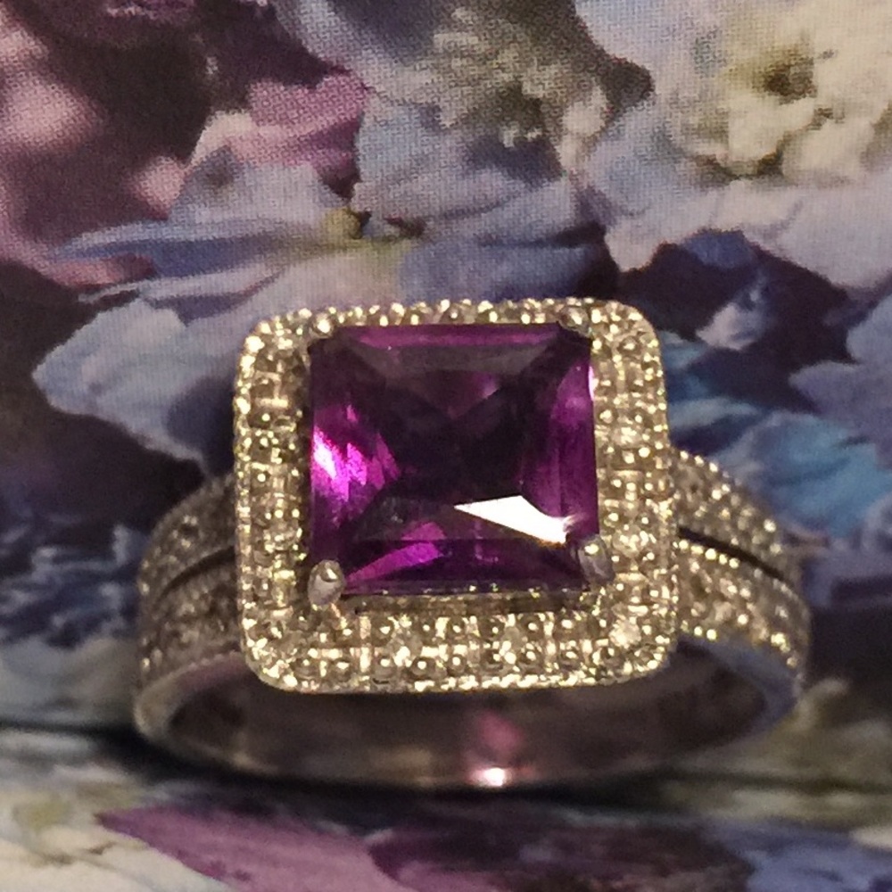 Surround this Amazing Amethyst Beauty